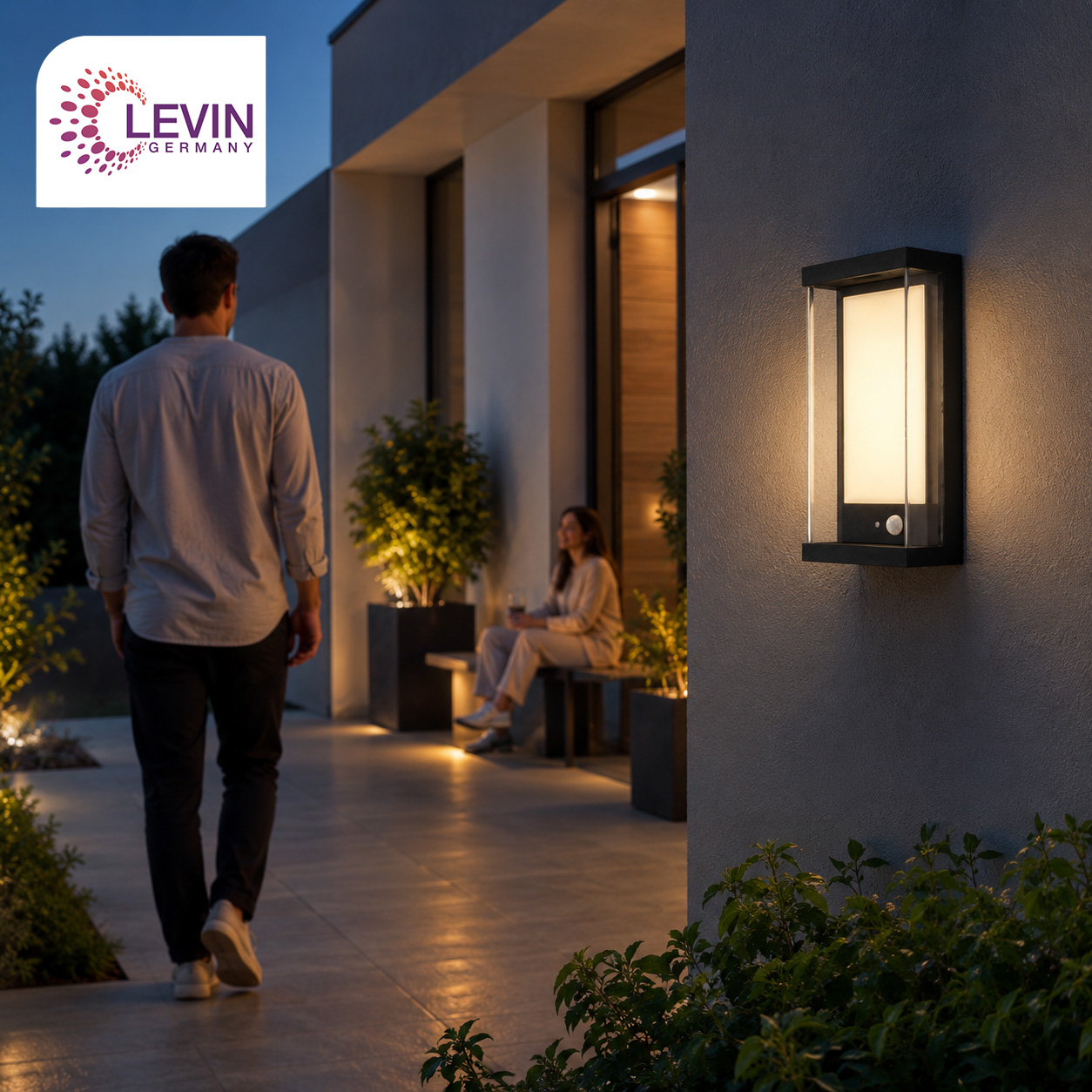 Levin Solar Lantern Wall Light 2W IP65