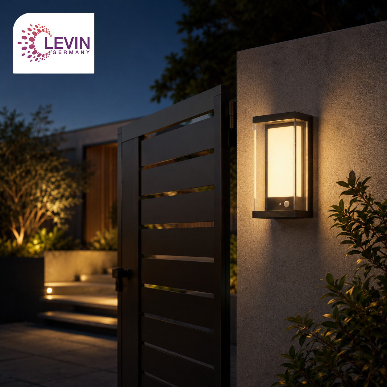 Levin Solar Lantern Wall Light 2W IP65